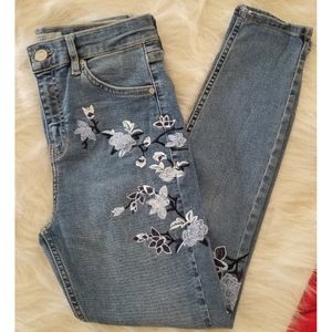 Topshop Moto Embroidered Jamie Jeans